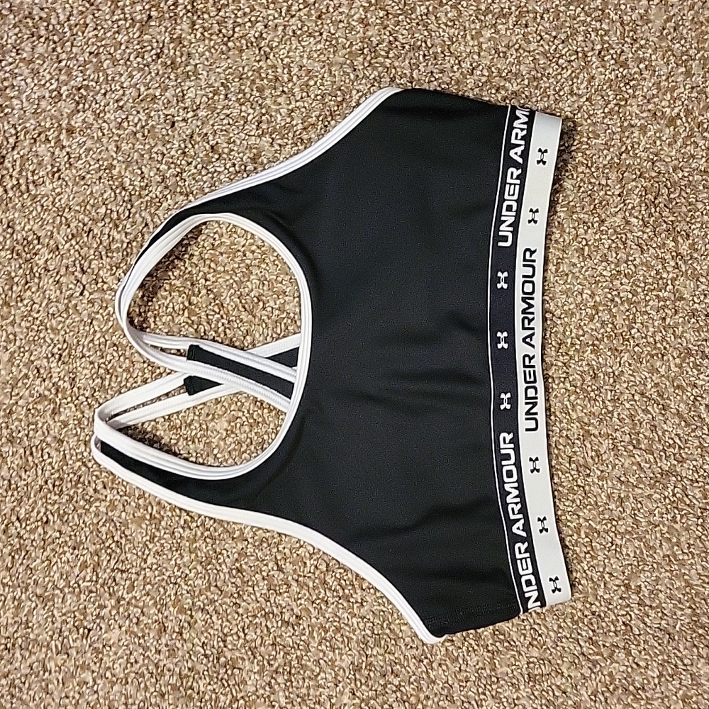 Under armour sports bra